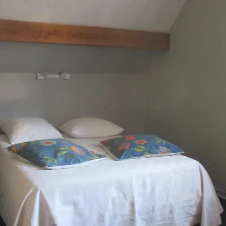 Familial Sur Les Hauteurs Avec Parking Proche Pistes - Fr-1-814-73 Besse-et-Saint-Anastaise